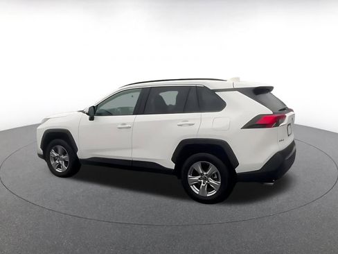 Used 2025 Toyota RAV4 XLE image 10