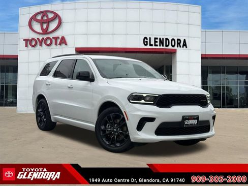Used 2025 Dodge Durango GT w/ Blacktop Package RWD image 1