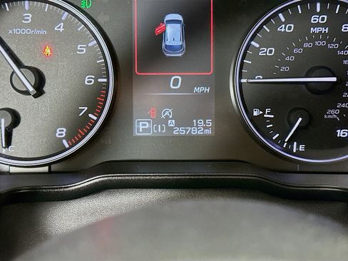 Used 2024 Subaru Crosstrek 2.0i Premium image 19