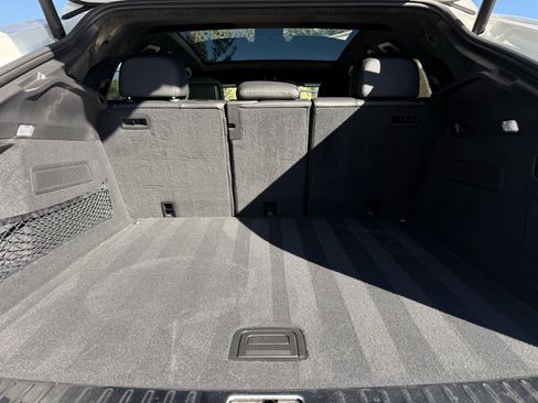 Certified 2022 Porsche Cayenne Turbo S image 34