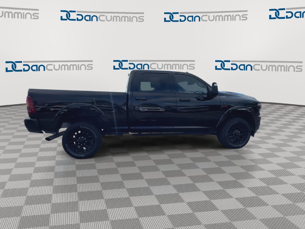 Used 2025 RAM 2500 Limited AWD/4WD image 9