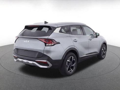Used 2025 Kia Sportage LX FWD image 9