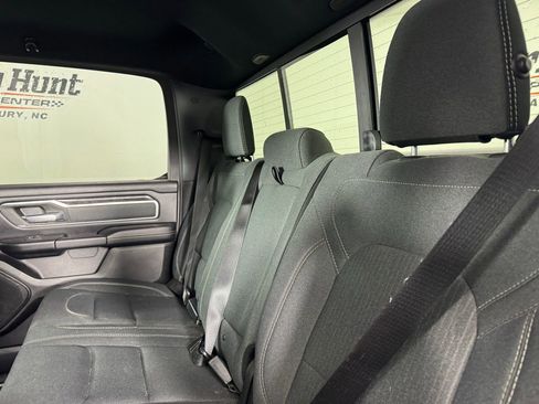 Used 2021 RAM 1500 Big Horn AWD/4WD image 11