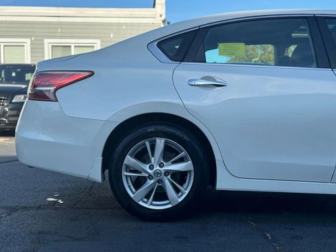 Used 2013 Nissan Altima 2.5 SV w/ 2.5SV Convenience Pkg image 23