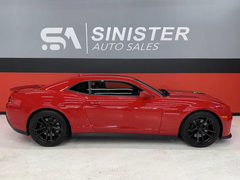 Used 2015 Chevrolet Camaro ZL1 RWD image 34