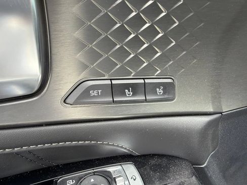 Used 2022 Kia Sorento SX FWD image 5