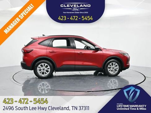 New 2026 Ford Escape Active w/ Tech Pack #1 FWD image 2