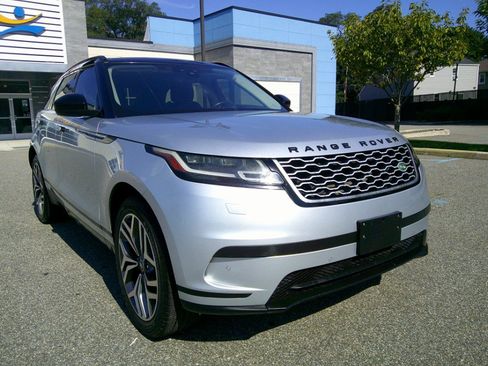 Used 2019 Land Rover Range Rover Velar S AWD/4WD image 3