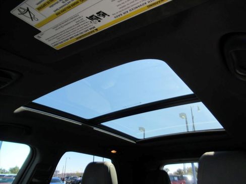 Certified 2023 Chevrolet TrailBlazer RS w/ Sun and Liftgate Package FWD image 27