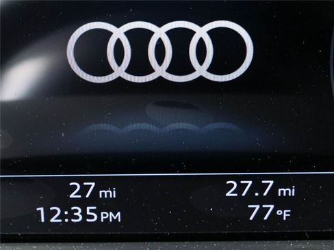 Used 2026 Audi Q7 3.0T Premium Plus w/ Premium Plus Package AWD/4WD image 12