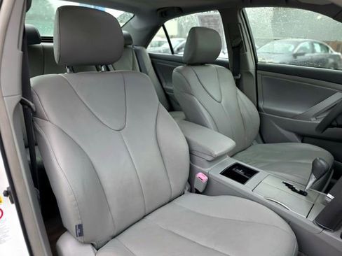 Used 2009 Toyota Camry Hybrid image 28