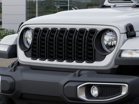 New 2025 Jeep Gladiator Sport image 11
