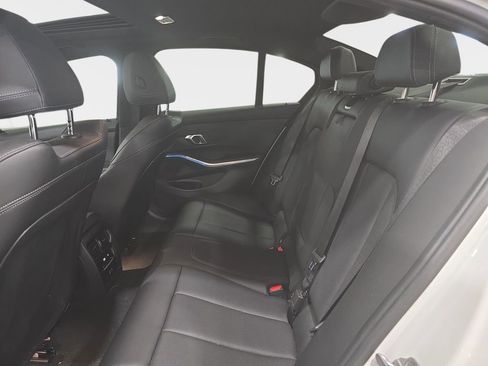 Certified 2024 BMW 330i Sedan w/ Convenience Package RWD image 21