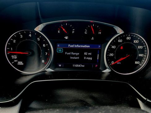 Used 2019 Chevrolet Blazer LT w/ Sun and Wheels Package image 11