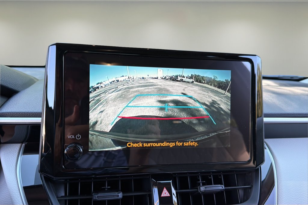 New 2026 Toyota Corolla Cross LE w/ Moonroof Package FWD image 23