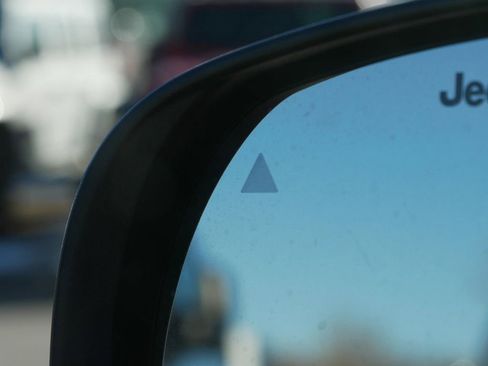 New 2025 Jeep Compass Latitude w/ Altitude Special Edition image 22