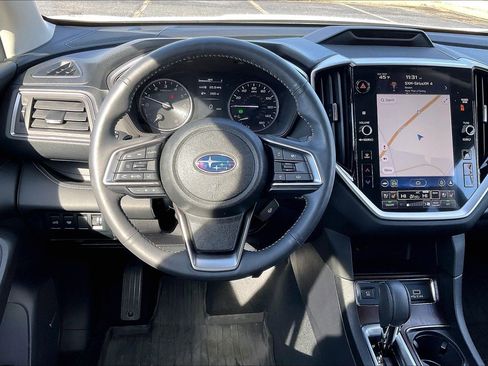 Used 2024 Subaru Ascent Touring image 5