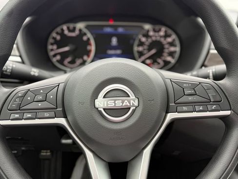 New 2026 Nissan Altima 2.5 SV w/ SV Special Edition Package FWD image 19