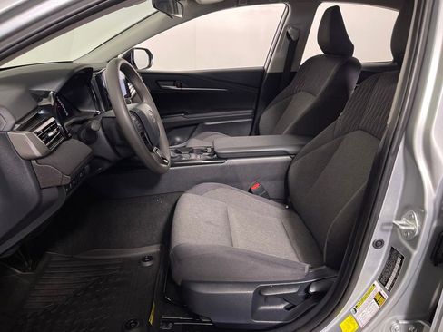 Certified 2025 Toyota Camry LE image 12