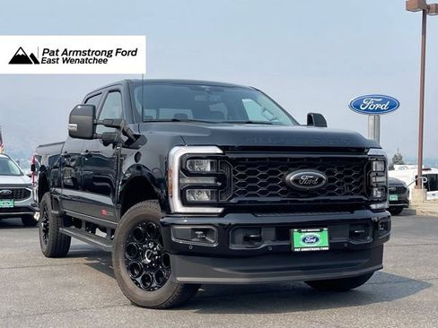 Used 2026 Ford F350 Lariat w/ Black Appearance Package AWD/4WD image 1