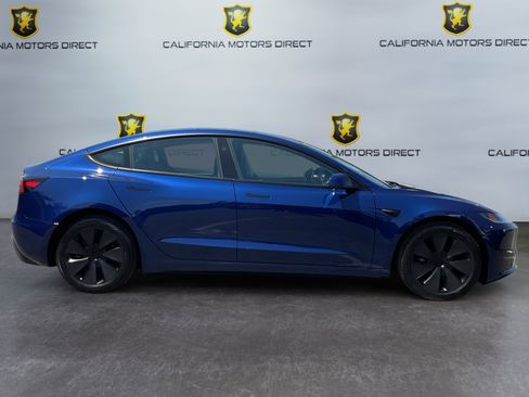 Used 2025 Tesla Model 3 Long Range AWD/4WD image 4