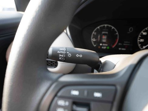 New 2026 Honda HR-V LX image 13