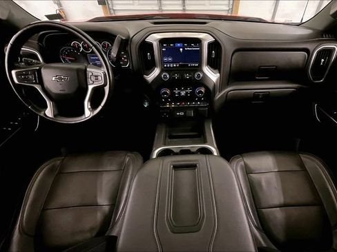 Used 2020 Chevrolet Silverado 1500 LT Trail Boss AWD/4WD image 14