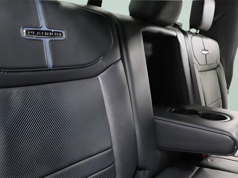 Used 2025 Ford F350 Platinum image 30