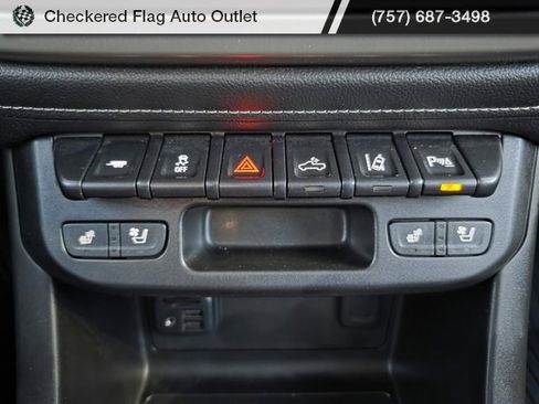 Used 2020 GMC Canyon Denali image 33