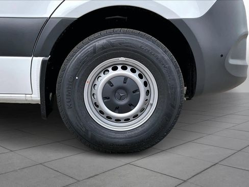 New 2026 Mercedes-Benz Sprinter 2500 image 21