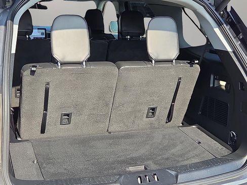 Certified 2023 Ford Explorer XLT w/ Equipment Group 202A image 8