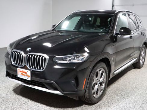 Used 2023 BMW X3 xDrive30i w/ Premium Essential Package image 32