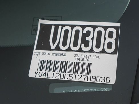 New 2026 Volvo XC40 B5 Plus w/ Protection Package Premier image 39