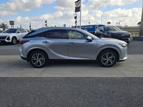 Used 2023 Lexus RX 350 Premium w/ Accessory Package FWD image 4