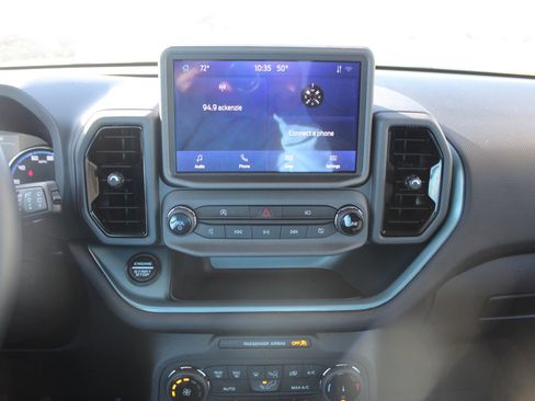 Used 2024 Ford Bronco Sport Badlands image 37