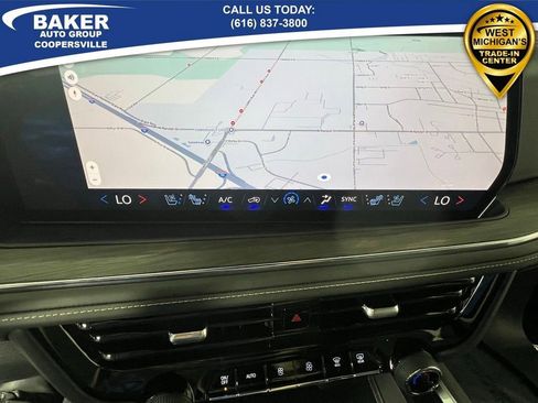 New 2025 Chevrolet Suburban Premier image 28