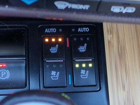 Used 2017 Lexus RX 350 AWD w/ Premium Package image 31