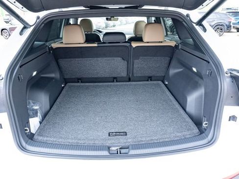 New 2026 Volkswagen Atlas Cross Sport SE image 35