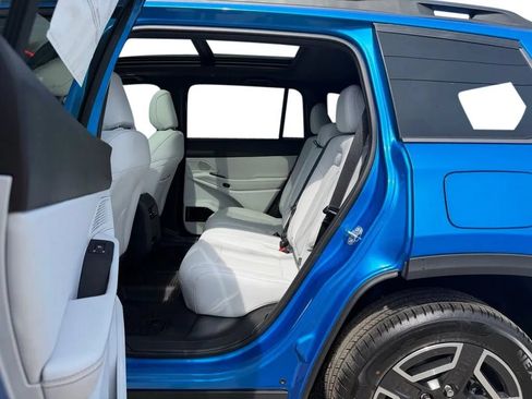 New 2026 Jeep Cherokee Limited AWD/4WD image 29