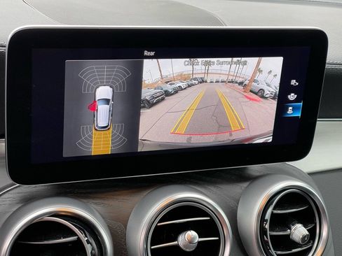 Certified 2022 Mercedes-Benz GLC 300 image 31