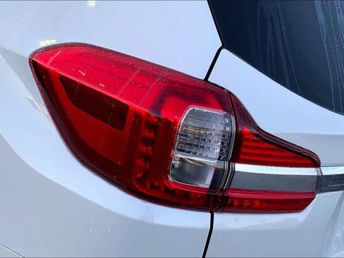 Used 2022 Subaru Ascent Limited w/ Technology Package AWD/4WD image 27