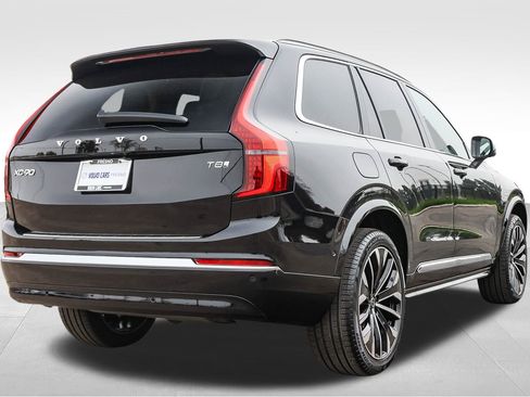 New 2026 Volvo XC90 T8 Plus w/ Protection Package Premier image 5