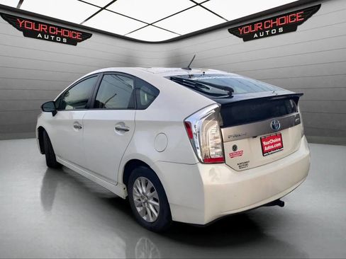 Used 2013 Toyota Prius Prime Advanced image 3