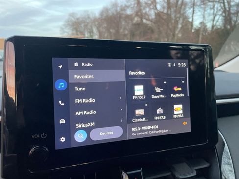 Used 2025 Toyota Corolla LE image 21