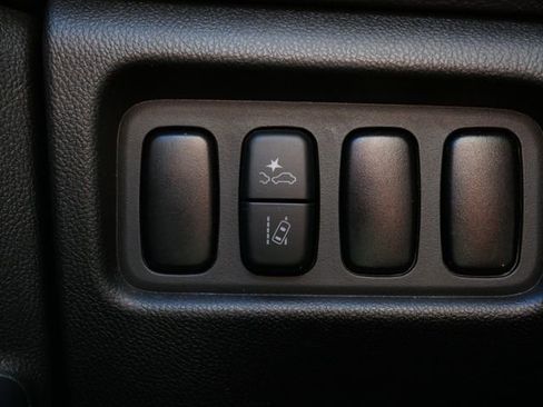 Used 2025 Mitsubishi Outlander Sport ES AWD/4WD image 17
