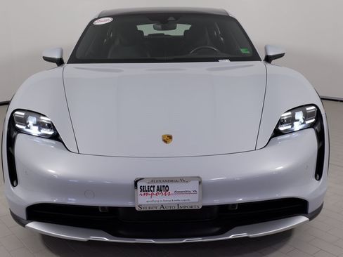 Used 2023 Porsche Taycan 4 Cross Turismo image 5