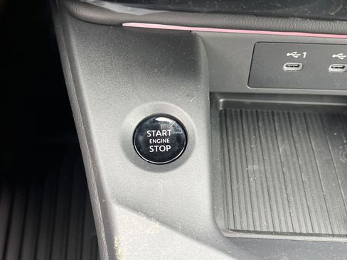 New 2026 Nissan Sentra SV w/ SV Convenience Package FWD image 6