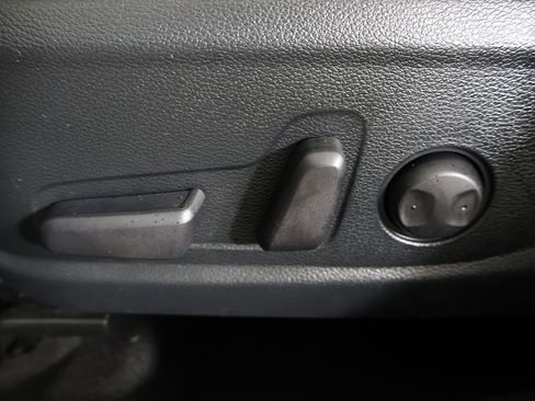 Certified 2024 Kia Seltos EX AWD/4WD image 35