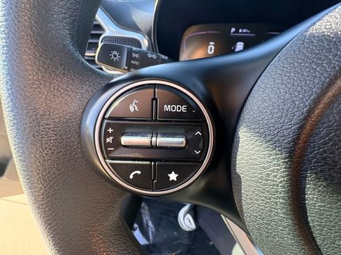 Used 2023 Kia Soul LX w/ Option Group 015 image 16