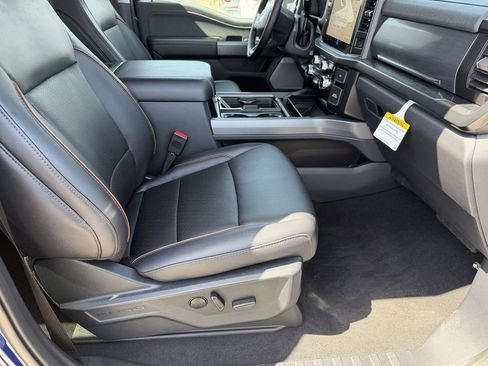 Used 2026 Ford F250 Lariat w/ FX4 Off-Road Package AWD/4WD image 11